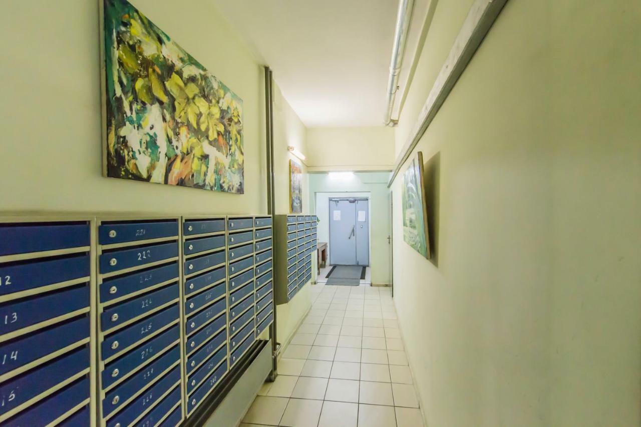 Super View, Luxury Apartment Near Chernihiv Metro. Kiev Luaran gambar